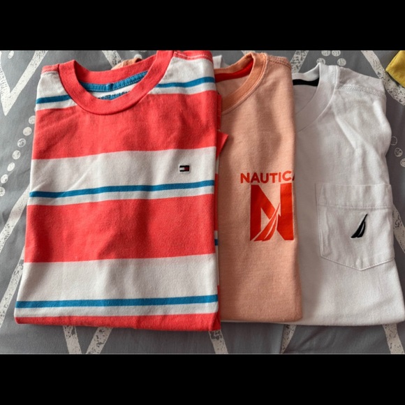 Calvin Klein Assorted Boys T-Shirts in Gray, Red,Blue and multicolored - Picture 7 of 9
